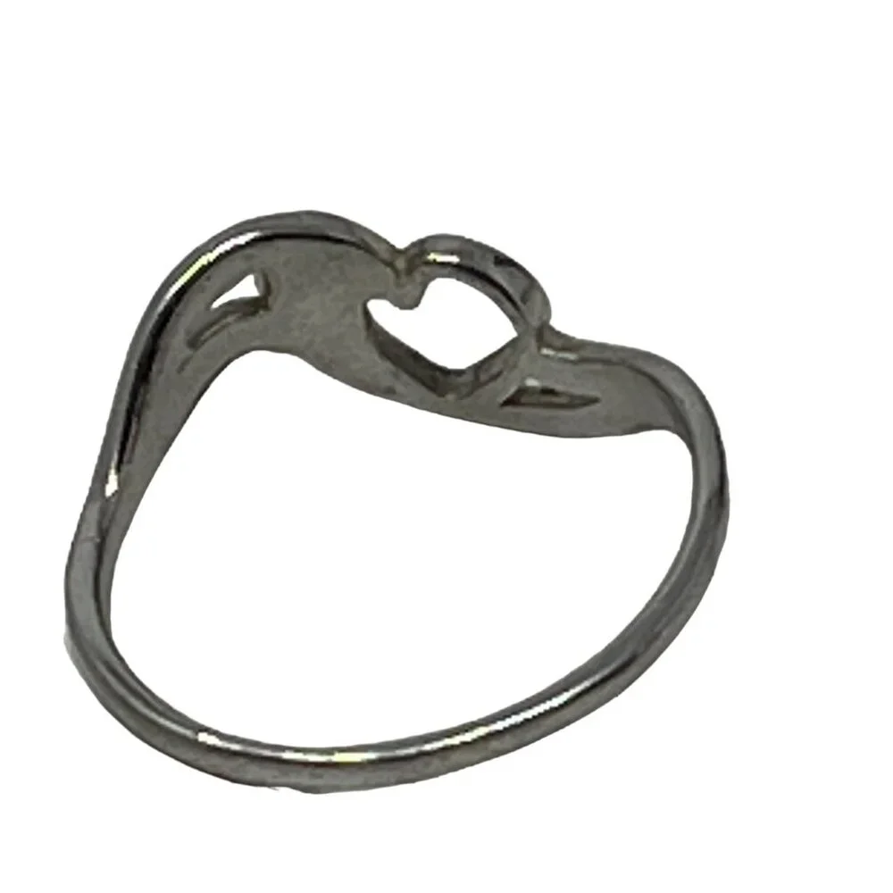 Womens Heart Ring Blue Stone‎ Silver Tone Fashion Size 8 1/2